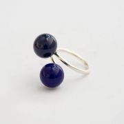 Pompom Ring 2 Perlen - kobaltblau